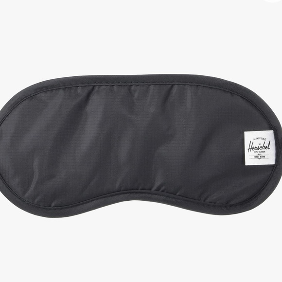 Herschel Supply Company Other Herschel Supply Co Amenity Kit In Black Poshmark